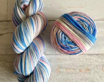 Easter Bunny, 5 stripes, self-striping sockyarn, handdyed sockyarn, handdyed yarn, handdyed wool