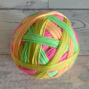 Highlighter, 4 stripes, self-striping sockyarn, handdyed sockyarn, handdyed yarn, handdyed wool