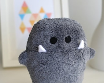 SiGGi cuddly monster in dark grey