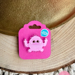 Anstecker SiGGimonster aus Acryl / Pastell Pink / Acryl Pin / lustiger Pin / Monster Button / Mittelfinger Statement Bild 1