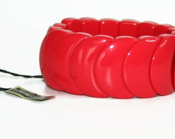Red or White Lucite Vintage Bracelet, Stretch Bracelet