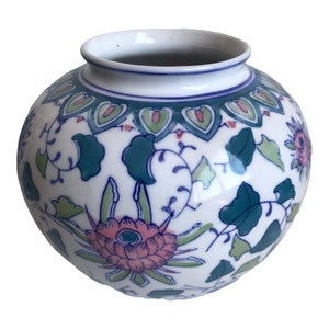 Vintage Chinese Porcelain Vase Pink, Blue, Green, & White Handpainted Floral Designs Ovoid Shaped Planter Vase Jar image 7