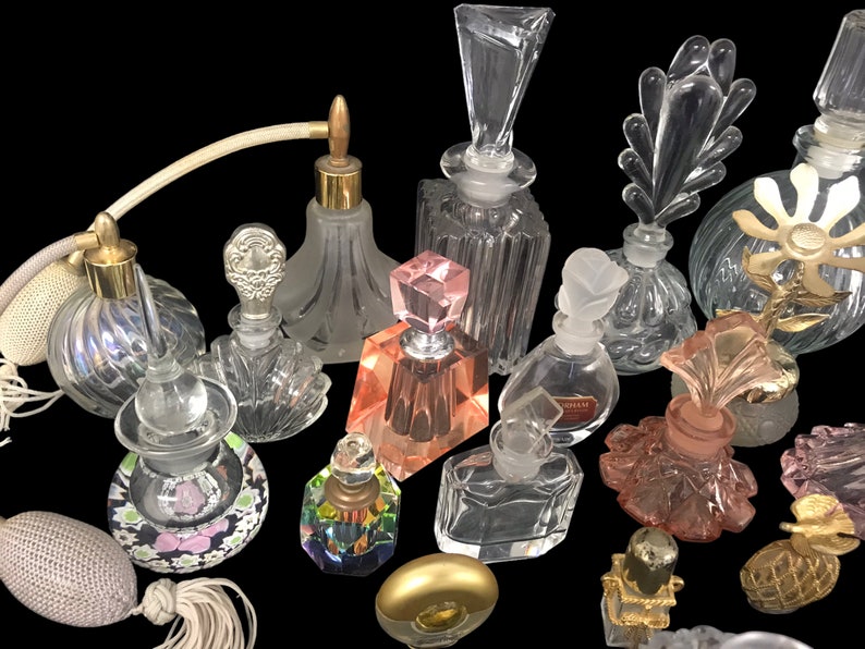 Vintage Perfume Bottle Collection LOT Gucci, Pablo Picasso, Waterford, Etc. Pink Glass Crystal Daubers Glam Vanity Décor image 6