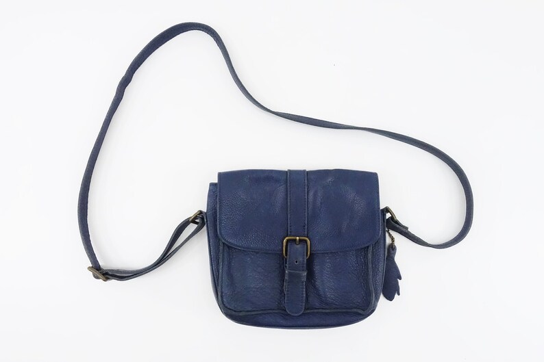 blue purse canada