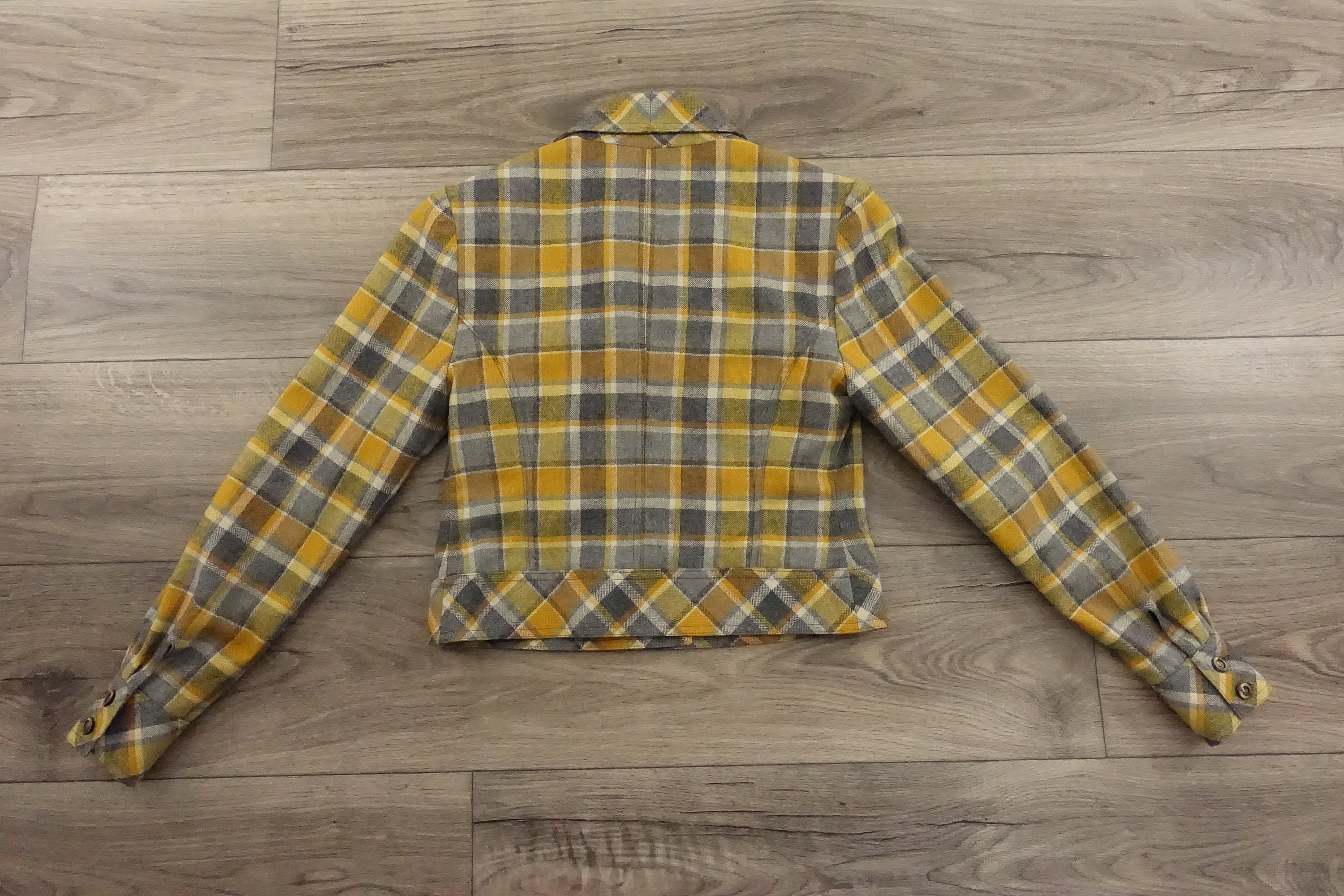 【IONSEOUL】Bronte Wool Checked Crop Jacket (2color) 4JH661 Cropped Jacket in Cotton-Wool Blend Boucle