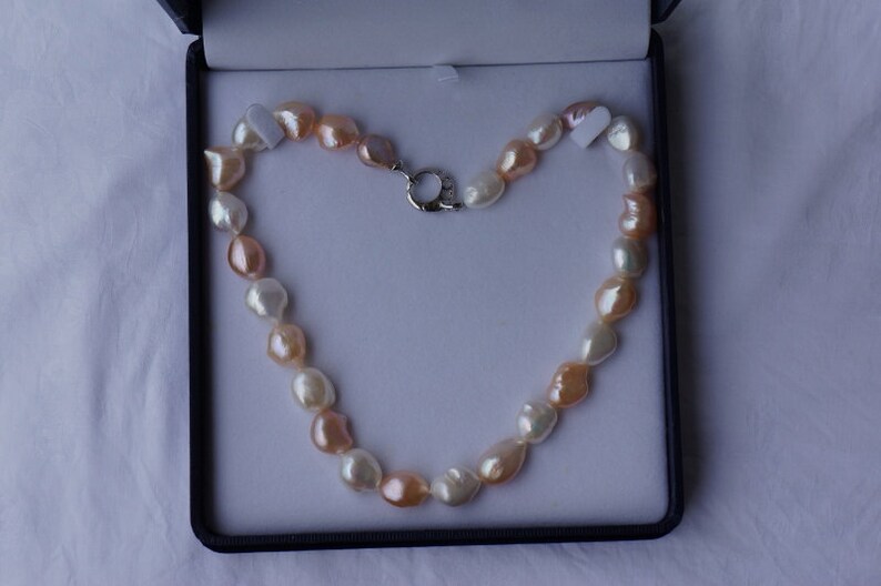 keshi pearl choker necklace with splendid luster and free of blemish 14*16mm Extraodinary multicolor large Eye-popping choker necklace !