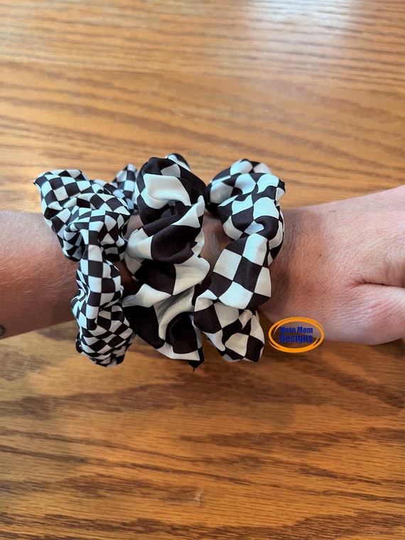 Checkered Linen Scrunchie: Racing Gift Hair Tie