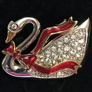Vintage Signed Swarovski Swan with Bow Brooch