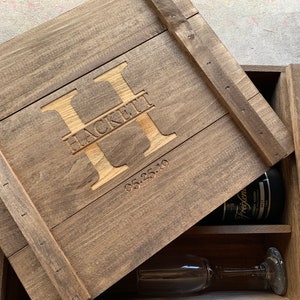 RUSH Champagne and Wine Box with Dividers For Glassware Openings