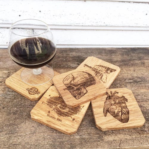 Ensemble de sous-verres Anatomy en bois de chêne gravé au laser, cadeau médical (lot de 4) fabriqué aux États-Unis