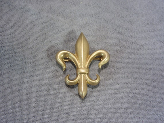 Vintage Gold Filled Fleur De Lis Watch Pin - image 1