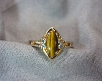 Vintage 18K Gold Plated Marquise Tiger Eye Ring, Size 8.5