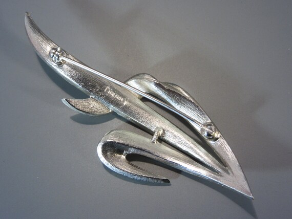 Trifari Brooch Silvertone, 3 Inch Long Vintage St… - image 4