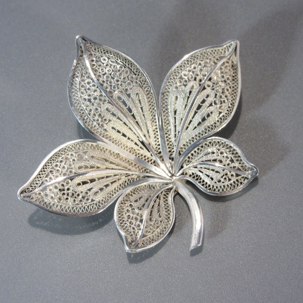 Vintage Peru Sterling Filigree Brooch