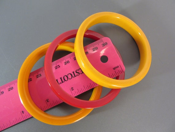 Vintage Art Deco Bakelite Bangle Bracelets, Lot o… - image 3