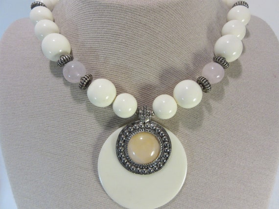 Repurposed Jewelry Vintage 1970s Lucite Beige Ivory Bead Pendant