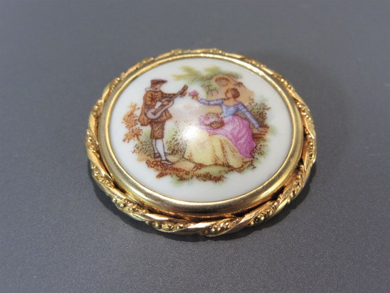 Vintage Limoges Porcelain Brooch, Courting Couple - image 3