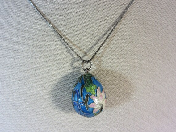 Vintage Sterling Cloisonne Egg Pendant Necklace - image 9