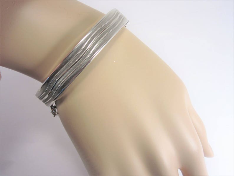 Vintage Coro Bangle Bracelet Hinged Silver Tone