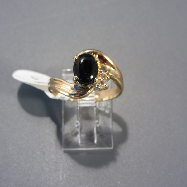 Vintage 18K Gold Electroplated Onyx Ring