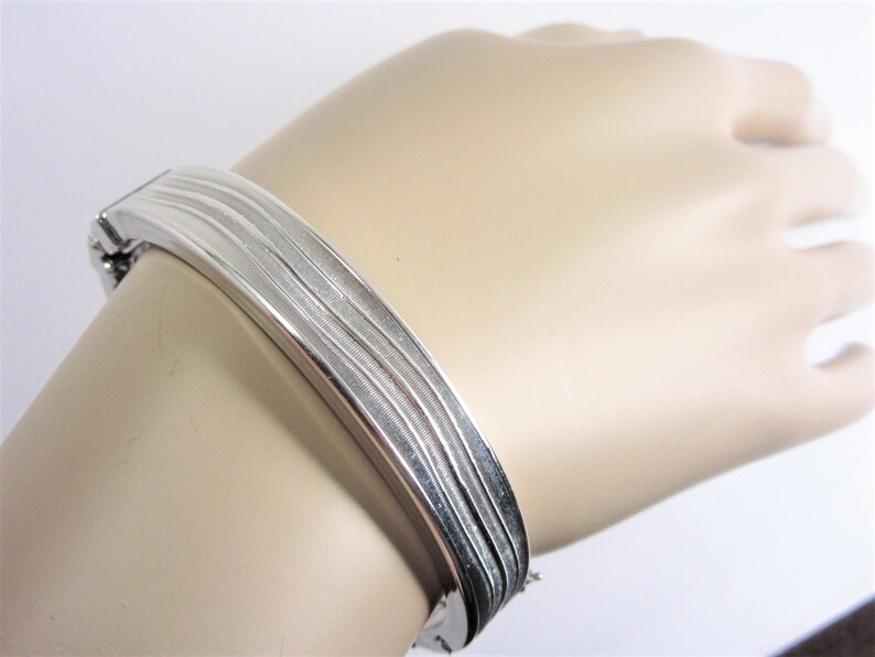 Vintage Coro Bangle Bracelet Hinged Silver Tone