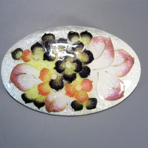 महिलाओं के लिए एनामेल कार्नेशन फूल ब्रोच - गोल्ड टोन अलॉय कॉलर क्लिप पिन बैज