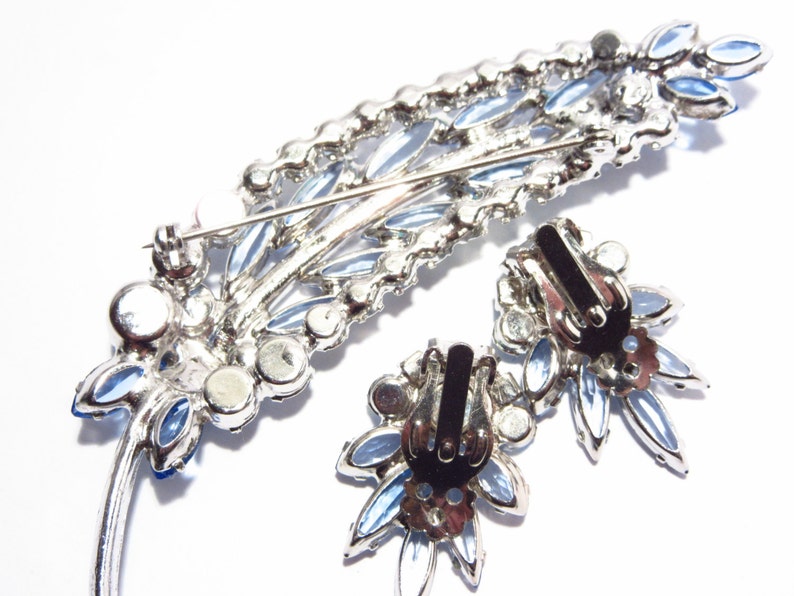 Verified Juliana Blue Rhinestone Brooch Earrings Jewelry Set Vintage 60s