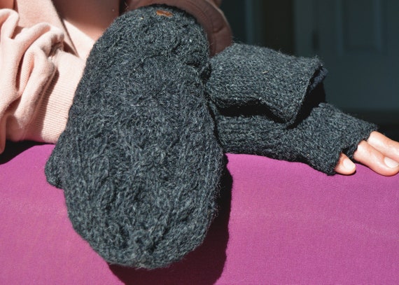 Black Thame Cable Knit Convertible Mitten, Hand Knit winter gloves with Fleece Lining, Comfy and Warm.