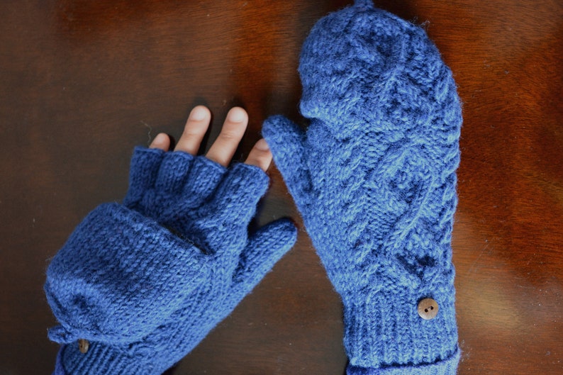 Cable Knit Convertible Mitten, Hand Knit winter gloves with Fleece Lining, Comfy and Warm. image 2
