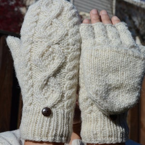 Cable Knit Convertible Mitten, Hand Knit winter gloves with Fleece Lining, Comfy and Warm.