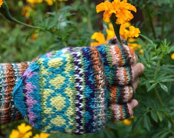 Blue Namche Hand Knit Convertible Mitten, winter gloves with Fleece Lining, Comfy and Warm.