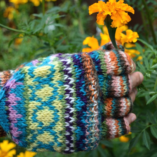 Blue Namche Hand Knit Convertible Mitten, winter gloves with Fleece Lining, Comfy and Warm.