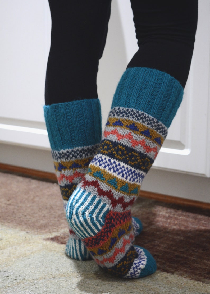 Turquoise Namche Room Socks. Hand-knited. Fully Fleece-Lined Woolen Socks. Cozy and soft. Gift of Love and warmth, image 3