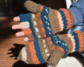 Men Convertible Mitten, Hand Knit winter mittens. Fully fleece lined mittens. Thumbs fleece lined mittens. Comfy and Warm