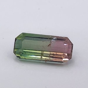 2.14 ct Watermelon Tourmaline w. Gem Report Bi Color Loose Tourmaline Natural Tourmalines Unique Tourmaline Ring Stone