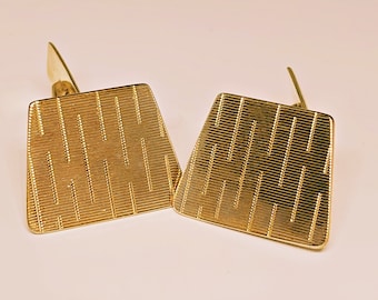 ゴージャスなヴィンテージクラシック1960年代ソリッド14Kイエロー