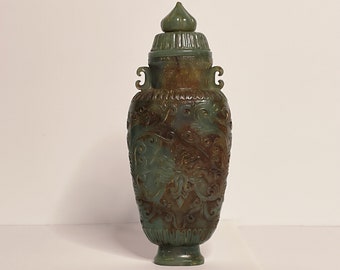 Jade Vase with Lid Qianlong Lidded Jade Vase Nephrite Jade Statue Green Jade Vase Antique Jade Statue Antique Jade Carving Ornament Vase