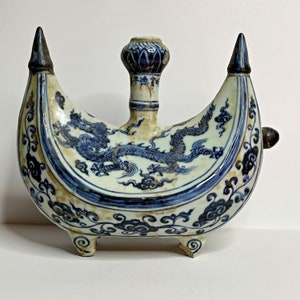 Xuande Blue and White Ming Dynasty Porcelain Pilgrim Flask Crescent Moon Six Character Mark Period 1426 to 1435 15th Century Porcelain