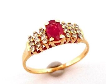 NATURAL RED RUBY Diamond Ring Ruby Engagement Ring 14K 14kt 585 Yellow Gold Classic Ruby Solitaire Ring 1970s Mid Century Ring Oval Cut Ring