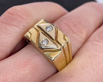 Diamond Gold Signet Ring Mens Diamond Ring 1970s Gold Ring Modernist Ring Diamond Engagement Ring Diamond Anniversary Ring Mens Gold Ring