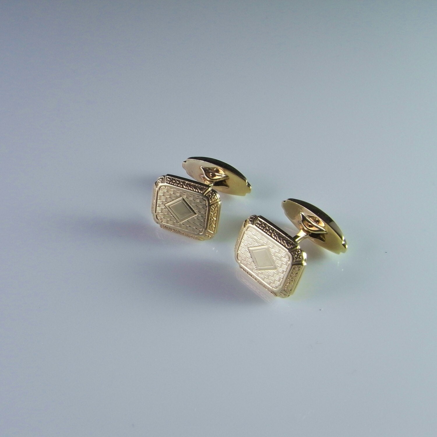 Antique Art Deco 1920s 1930s Gold Cufflinks Engraved Geometric Handmade One of a Kind 10K Yellow Solid Gold Cuff Links Groom Cufflinks