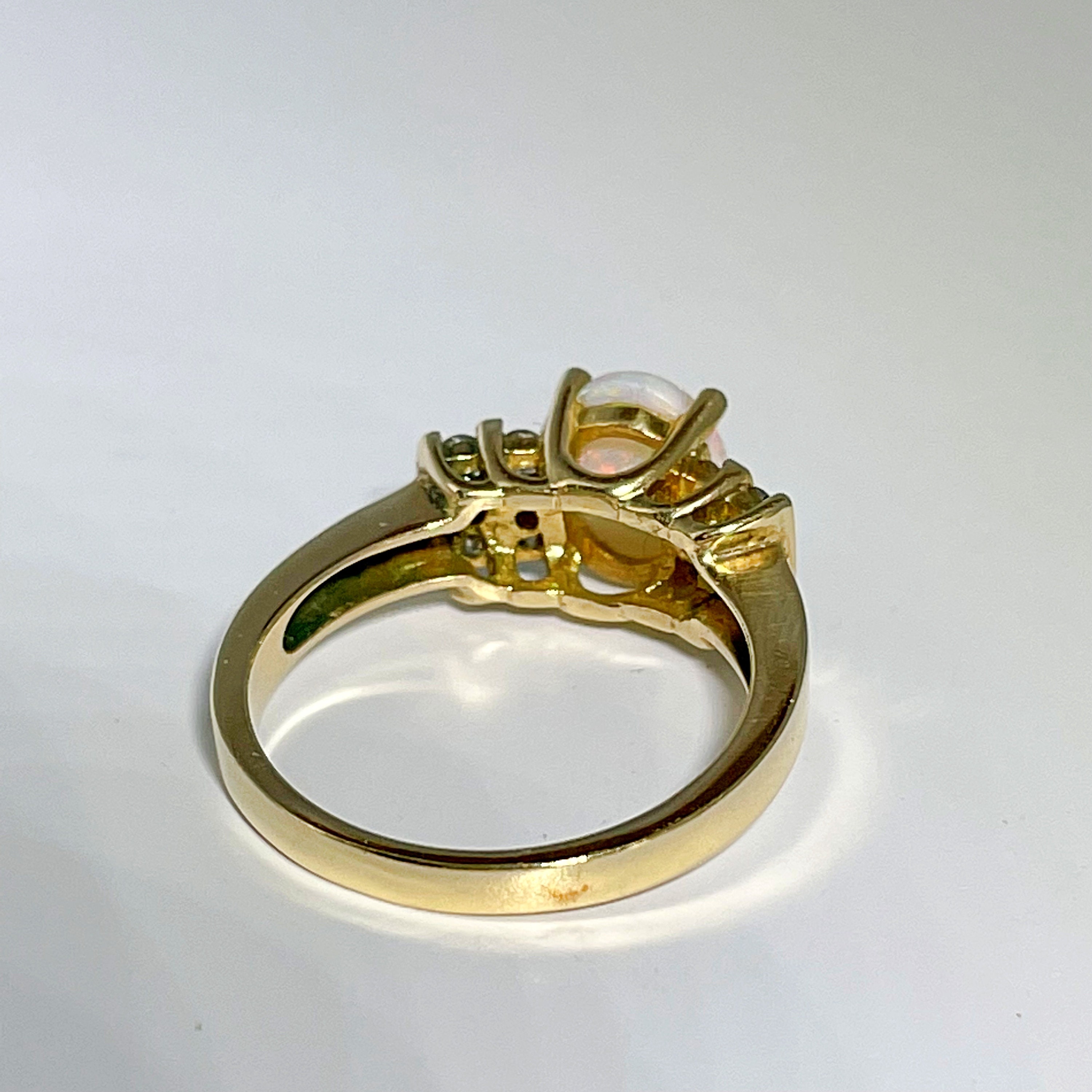 オーストラリアオパール　ヴィンテージ　14K 指輪　リング ヴィンテージ オーストラリア産オパールリング ヴィンテージ