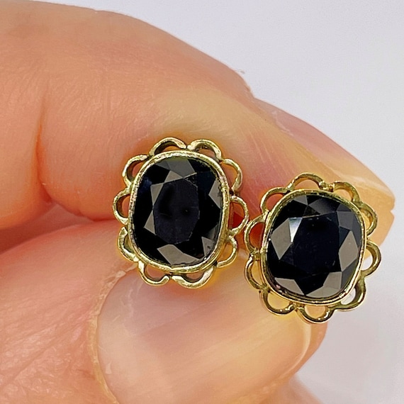 Black Unheated Sapphire Gold Earrings Unheated Na… - image 1