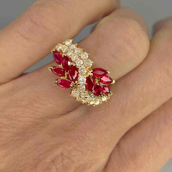 Vintage Ruby Cluster Ring 14K Gold Bright Red Rub… - image 2