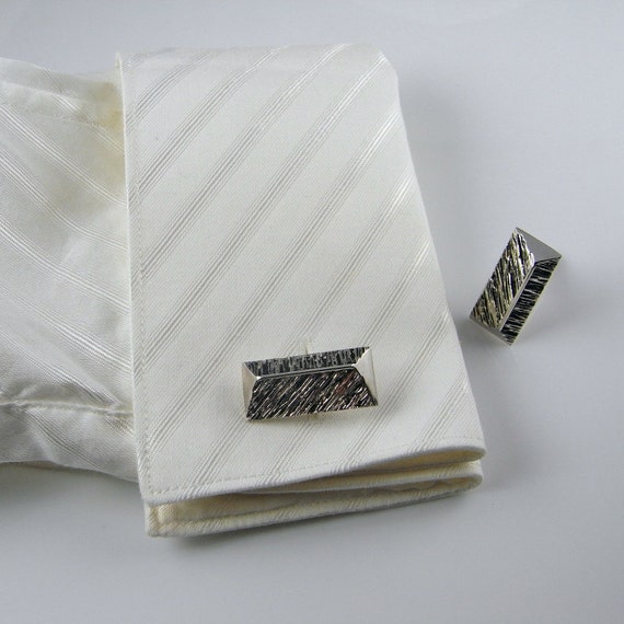 Vintage Silver Cufflinks Geometric Cuff Links wit… - image 4