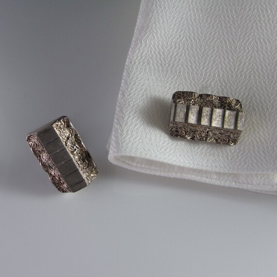 Vintage Silver Cufflinks Geometric Cuff Links wit… - image 2