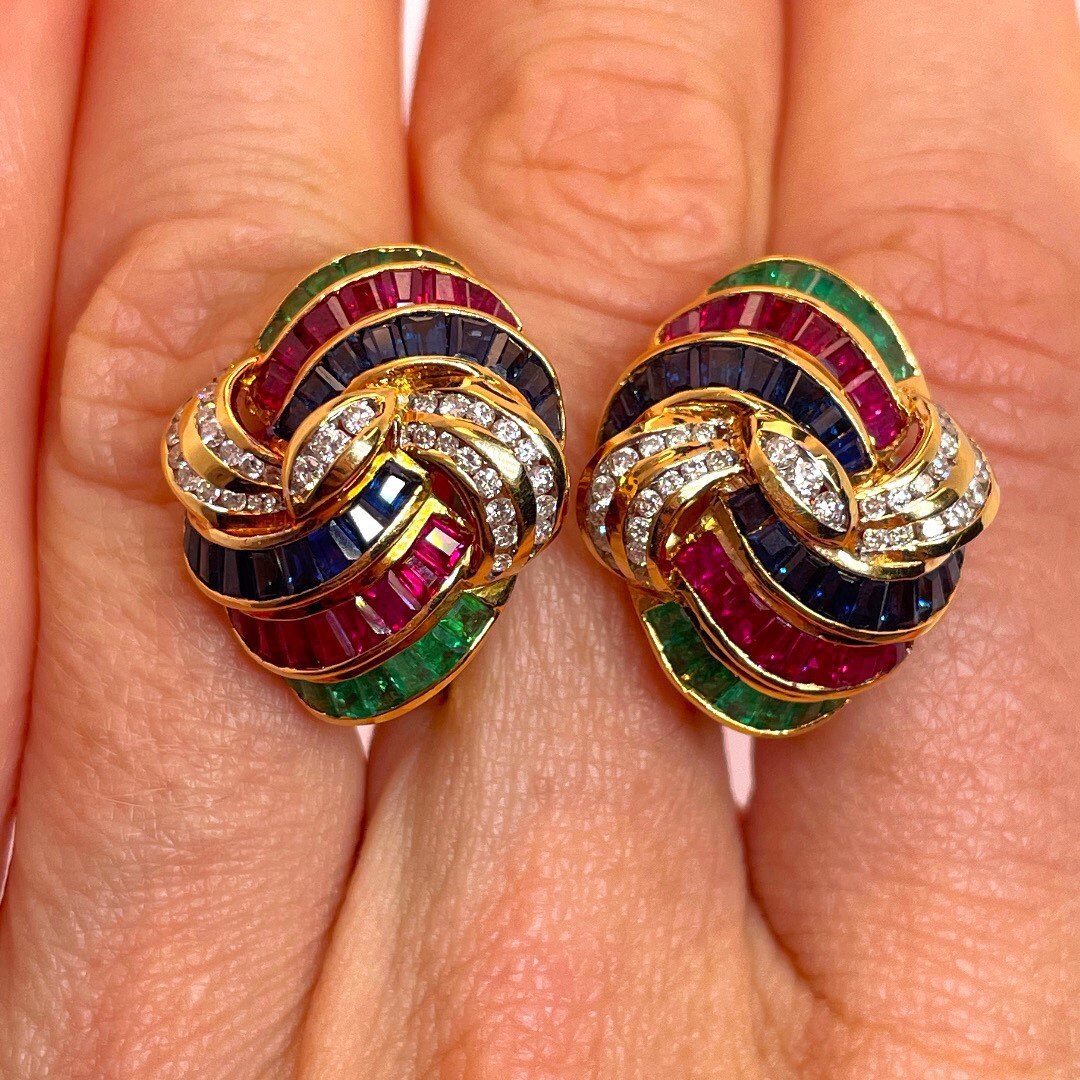 ピアス Dangle 18K Gold Exclamation Emerald/Ruby/Sapphire Earring Lab-Created Emerald, Ruby and Multi-Color Lab-Created