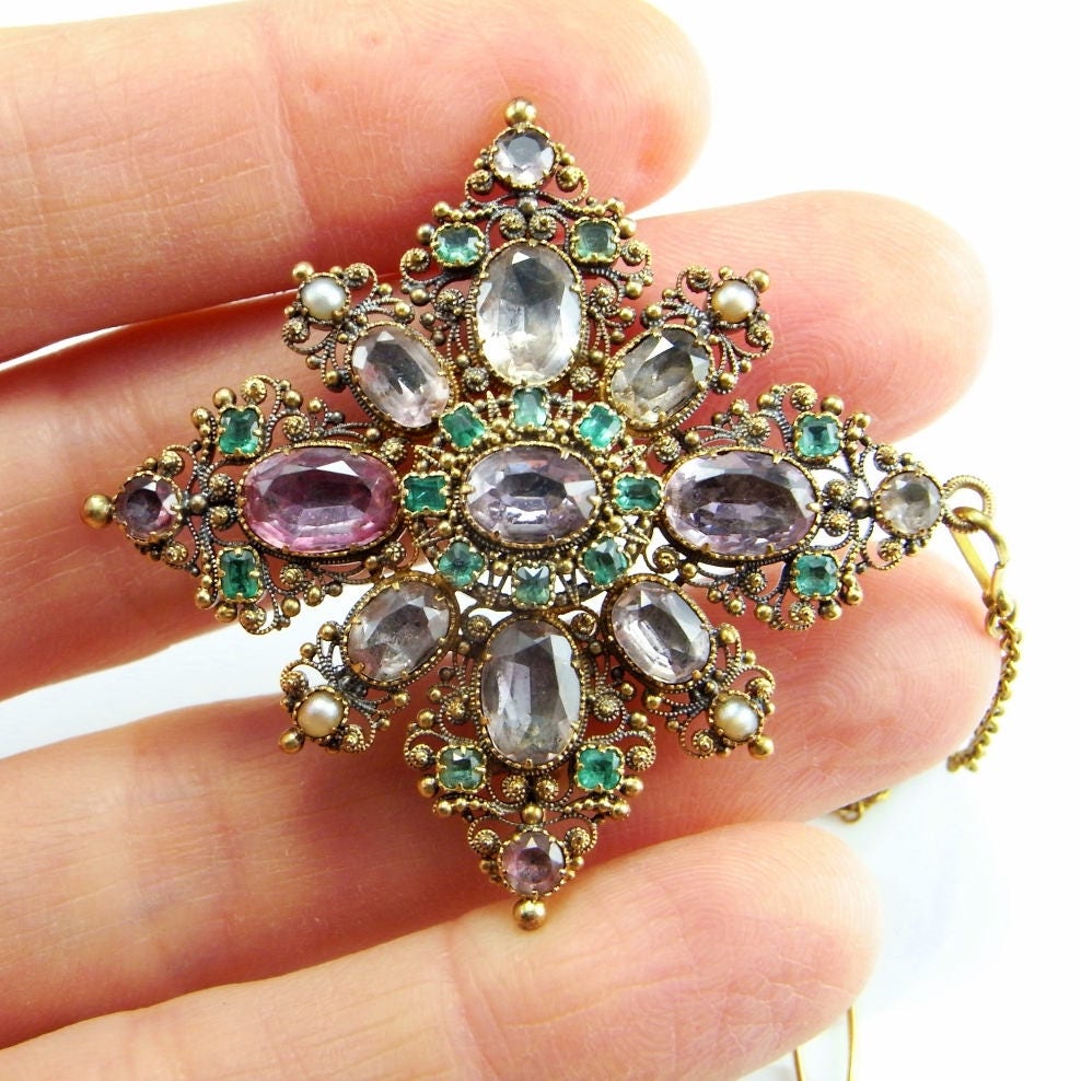 Antique Georgian Brooch/Pin with Diamonds and Rubies