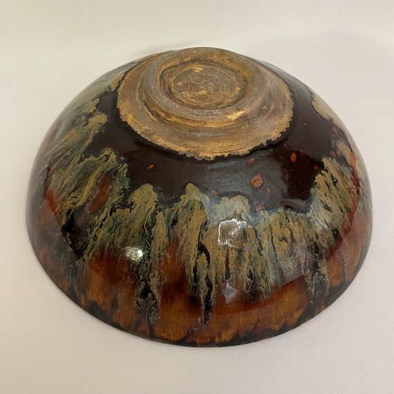 Bonhams : A JIZHOU 'TORTOISESHELL'-GLAZED TEA BOWL Southern