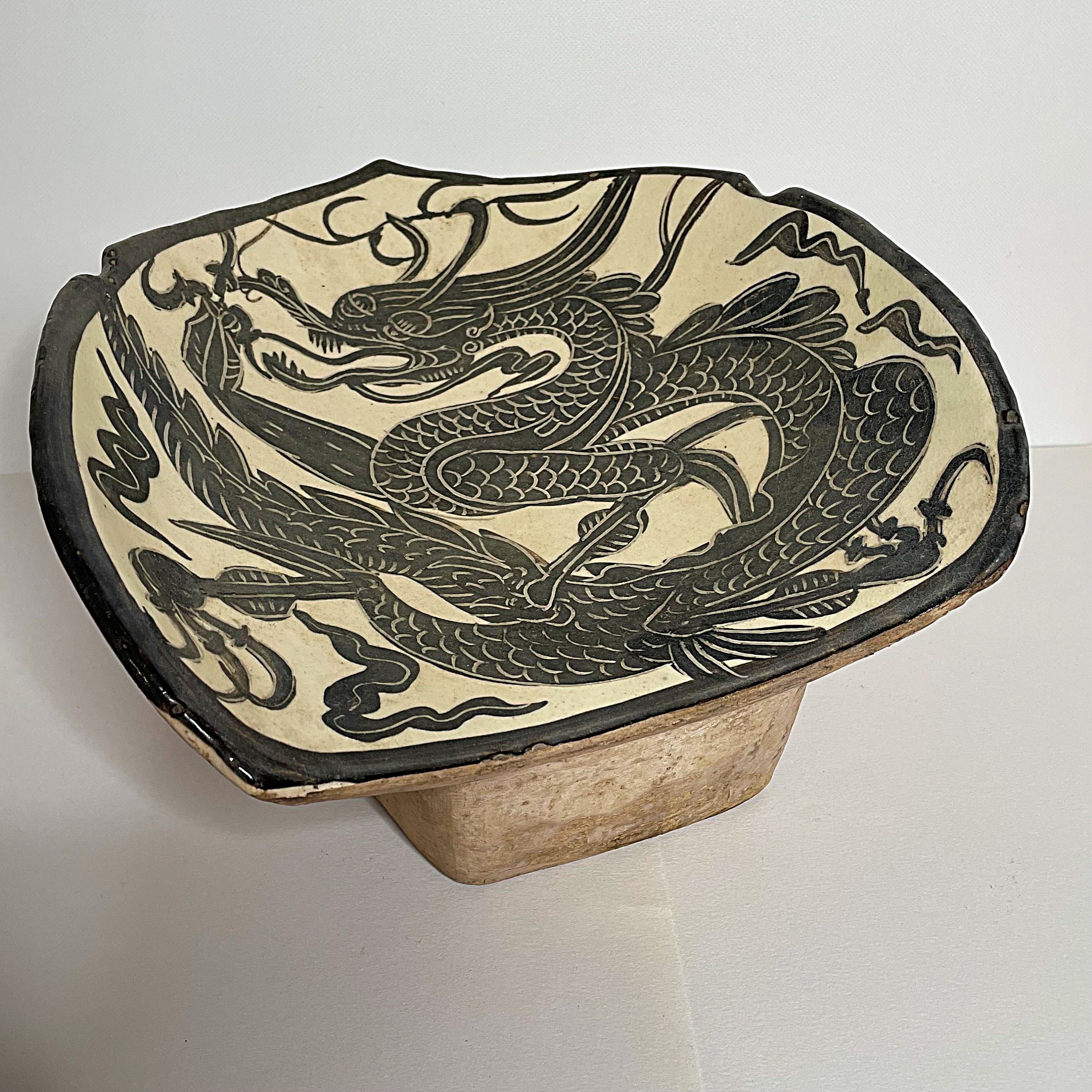 Song Cizhou Dragon Pillow W. Report Northern Song Dynasty